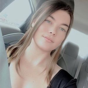 Meet your Posher, Darien